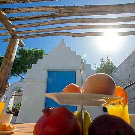 Ξενοδοχείο με διαμερίσματα Apsenti Couples Only Mykonos Town